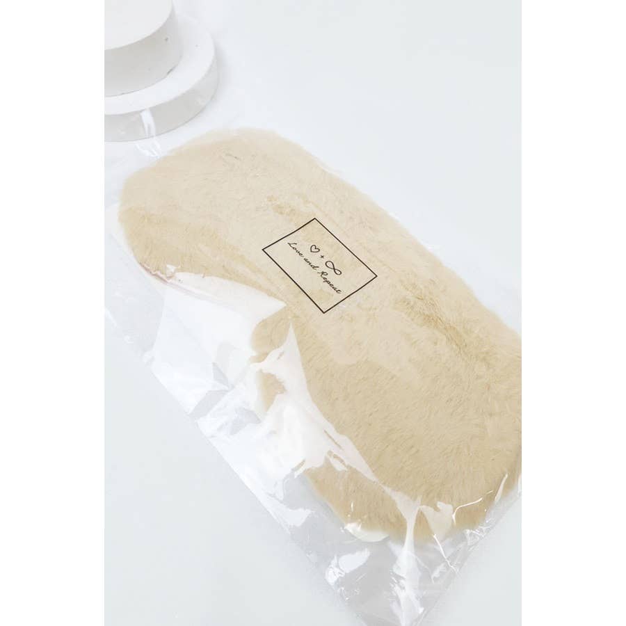Faux Fur Eye Mask: MIX COLOR / ONE