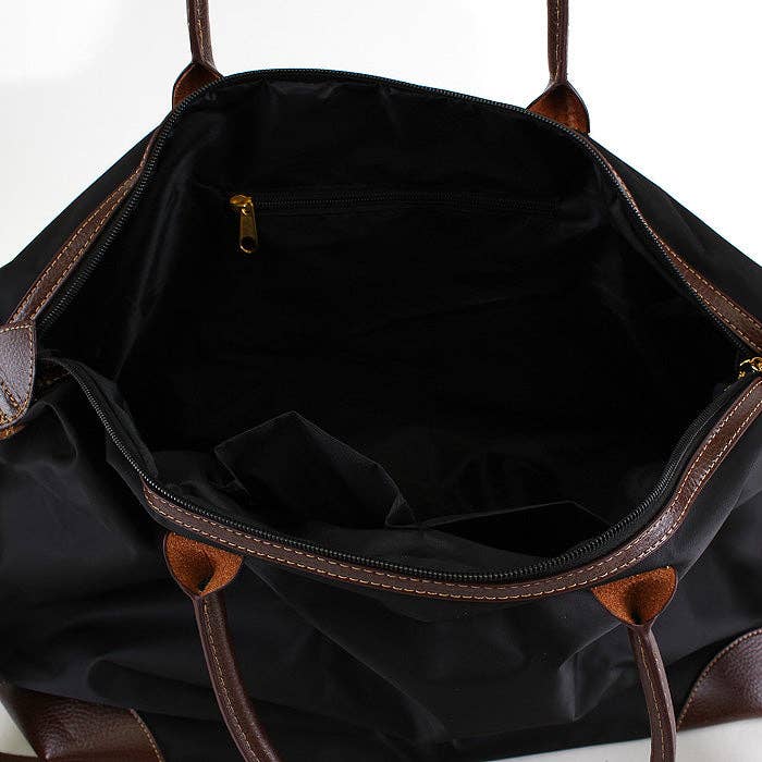 Nylon Weekender/Duffle Bag: Navy