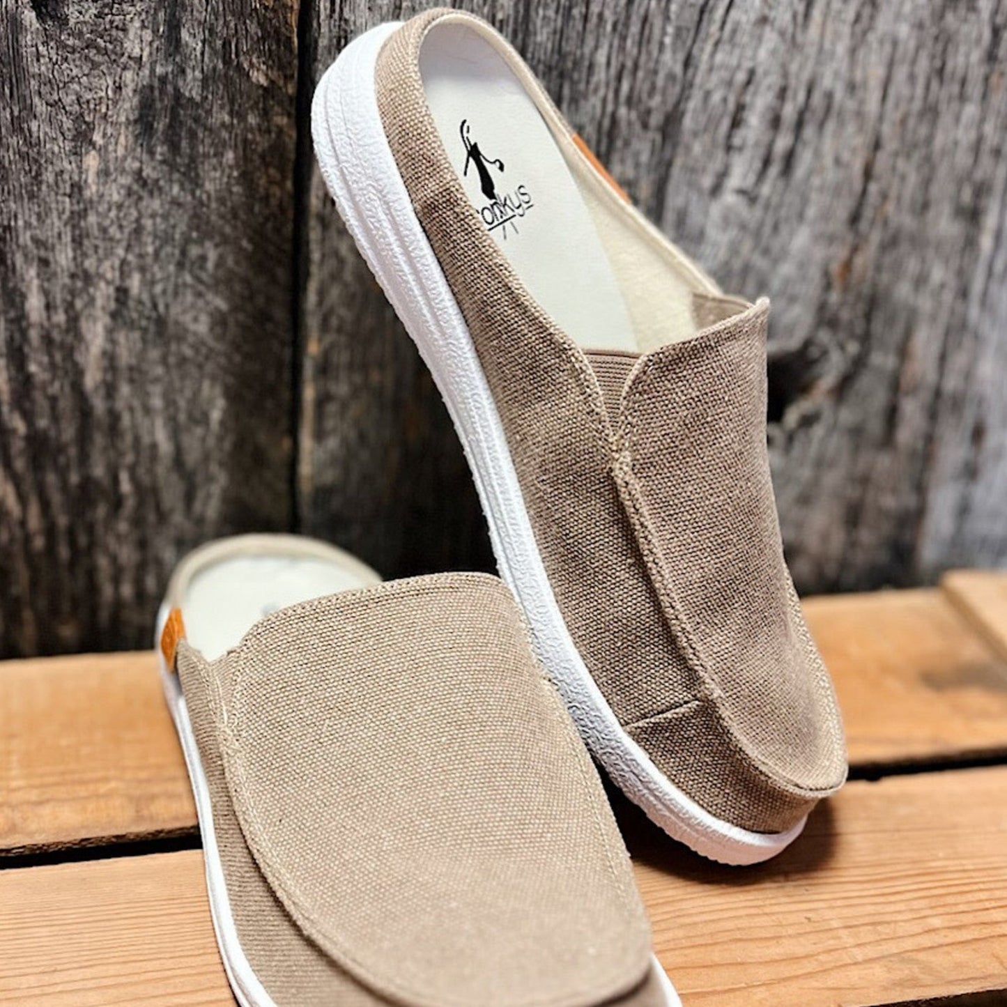 Corky's Pontoon - Khaki