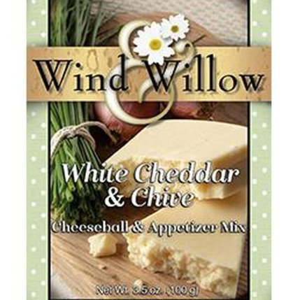 White Cheddar and Chive Cheeseball