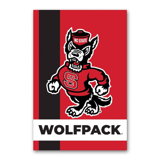 NC ST Garden Flag