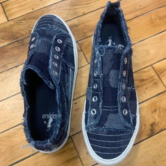 Corkys Babalu Dark Denim Patches Patches Slip-on Sneakers